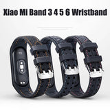 Silicone Smart watchband For Xiaomi Mi band 4 3 Sport belt For Amazfit band 5 replacement bracelet for mi band 3 4 5 6 strap