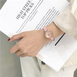 Retro minimalism ladies wrist watches small and exquisite women quartz watch simple woman dress watch with leather band